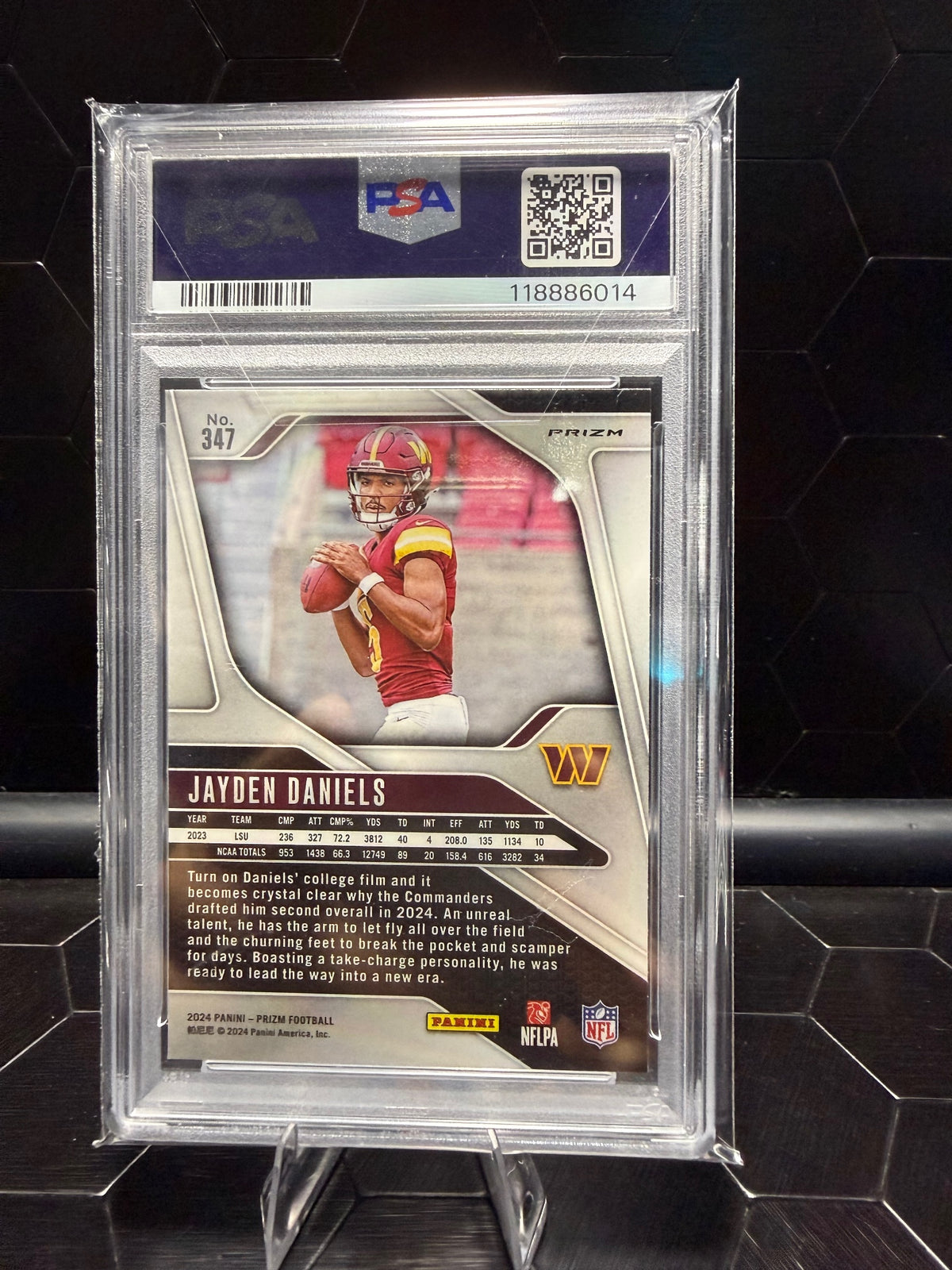 2024 Panini Prizm #347 Jayden Daniels Pink PSA 10