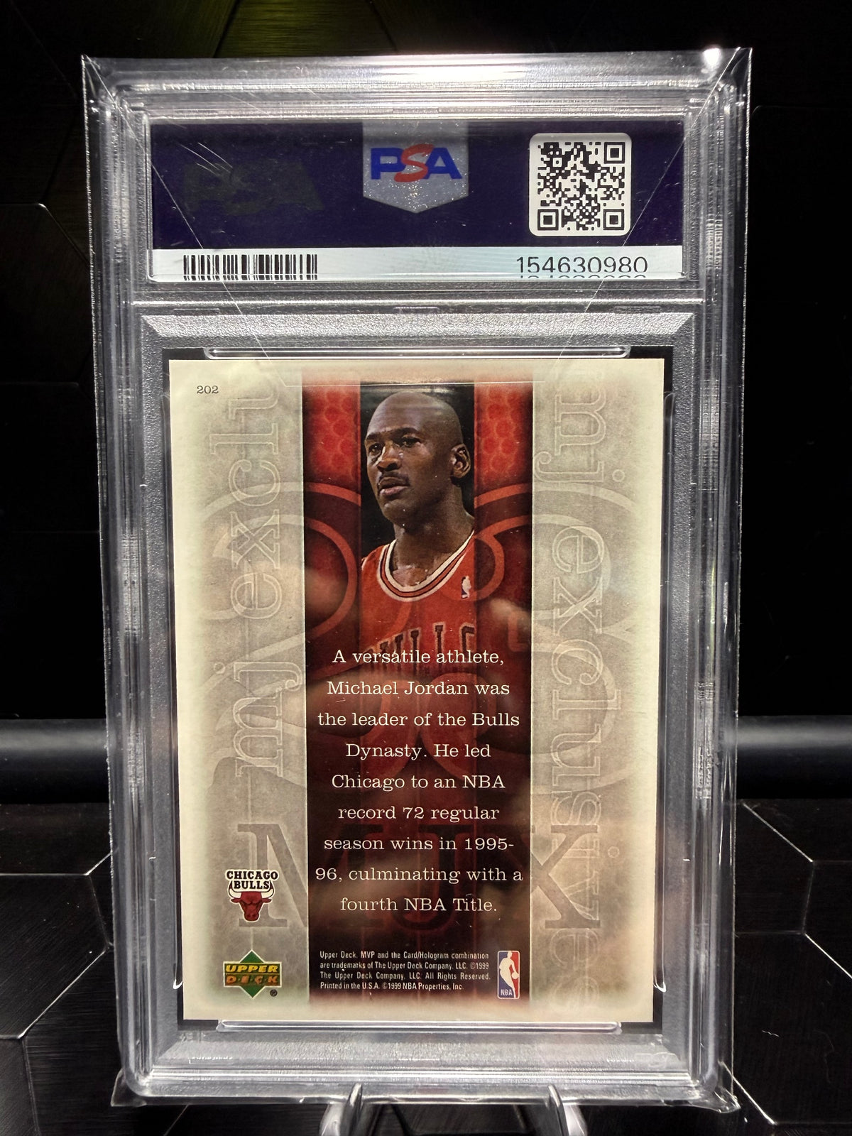 1999-00 Upper Deck MVP #202 Michael Jordan PSA 10