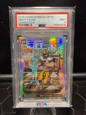 2019 Donruss Optic Brett Favre #DT-12 Downtown PSA 9