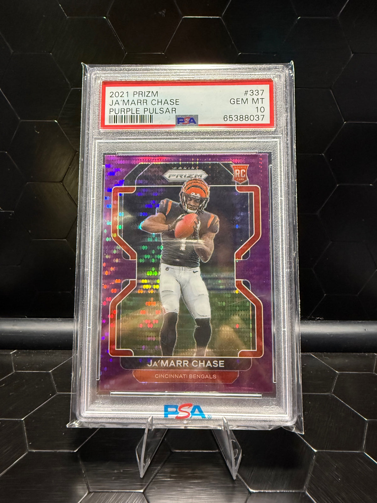 2021 Panini Prizm #337 Ja'Marr Chase Neon Green Pulsar PSA 10