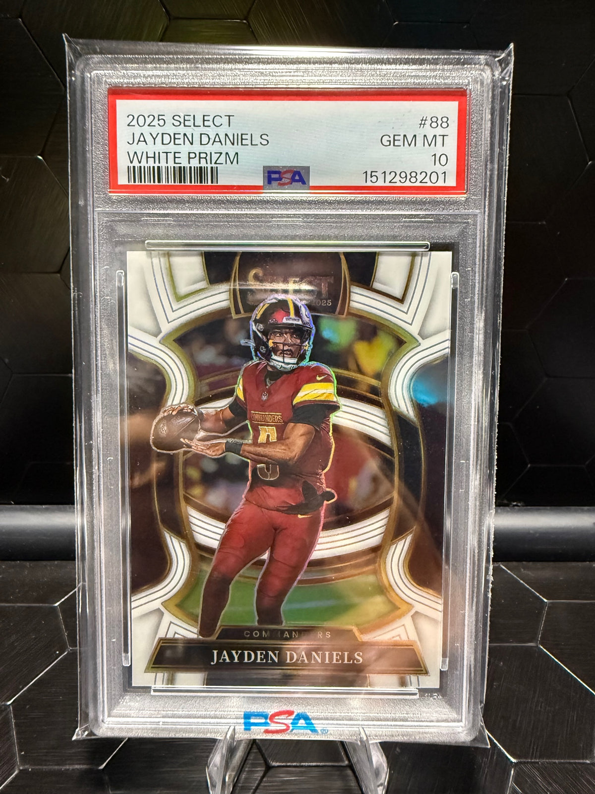 2025 Panini Select Jayden Daniels #88 White Prizm RC /35 PSA 10