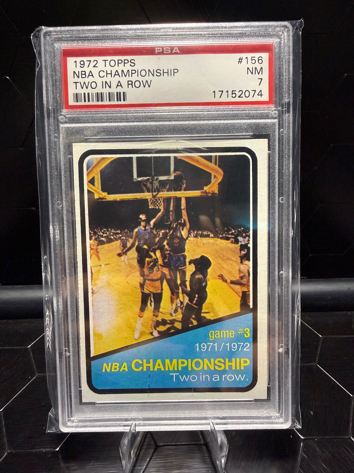 1972-73 Topps #156 NBA Finals Game 3 Two in a Row PSA 7