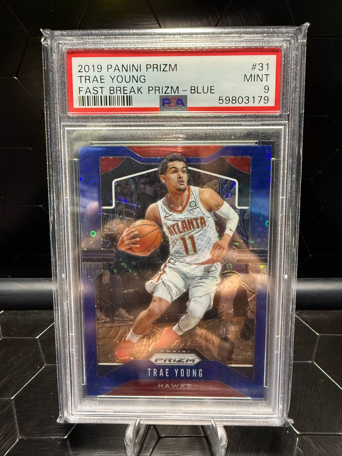 2019-20 Panini Prizm Trae Young #31 Fast Break Blue Prizm PSA 9