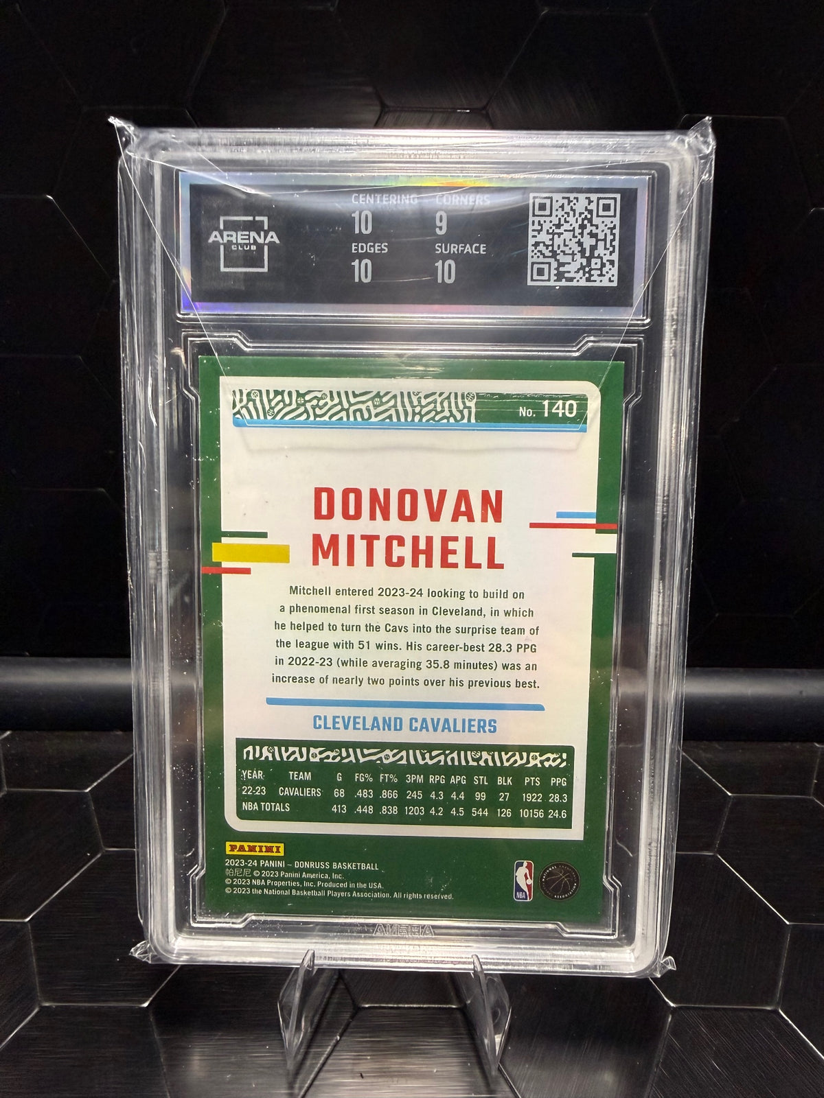 2023-24 Donruss #140 Donovan Mitchell Gold 01/10 Arena Club 9.5 Mint