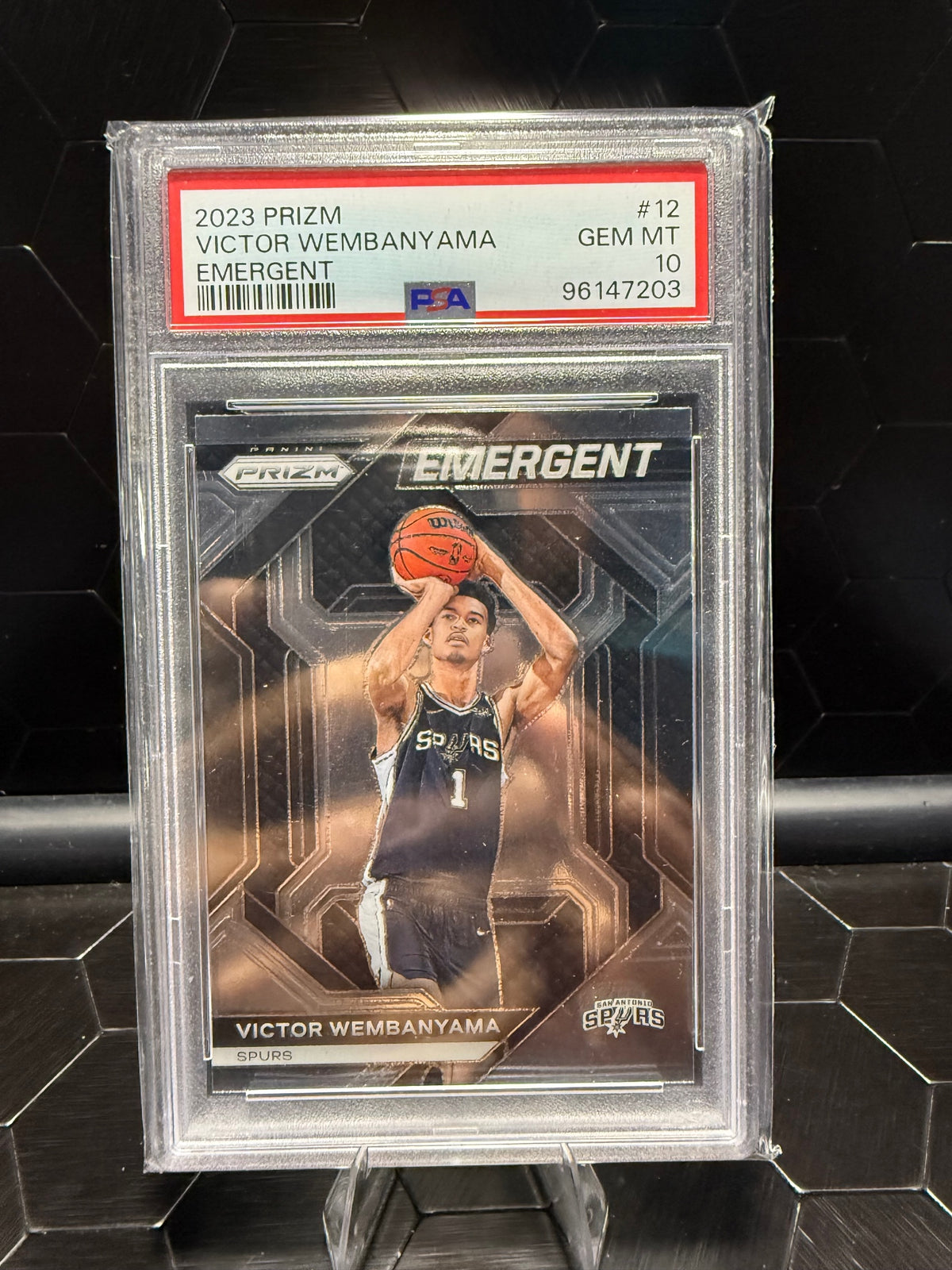 2023-24 Panini Prizm Victor Wembanyama #12 Emergent PSA 10