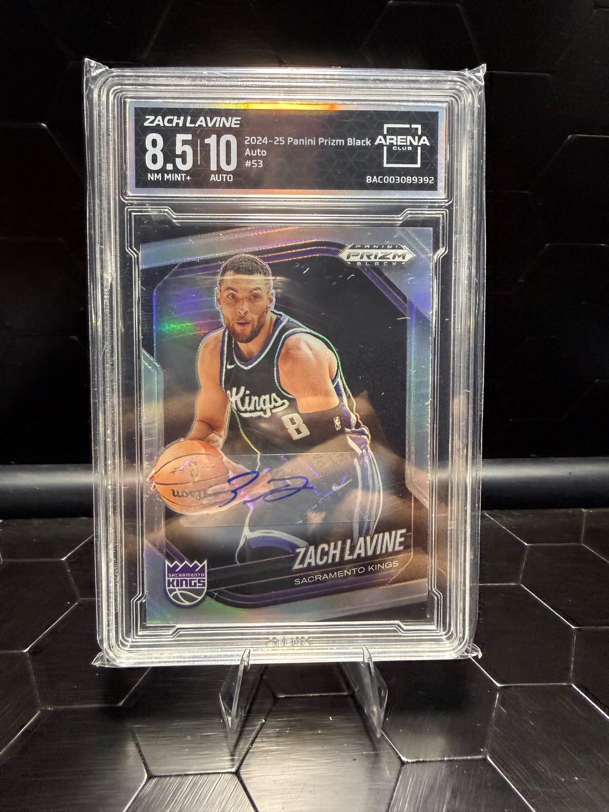2024–25 Panini Prizm Black Zach LaVine #53 Silver Auto Arena Club 8.5 Auto 10
