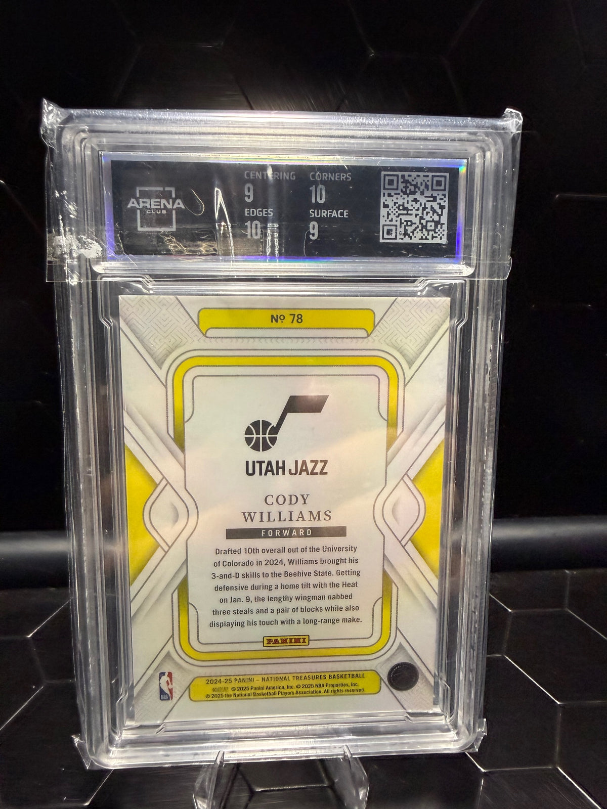 2024-25 National Treasures Cody Williams #78 Base Emerald RC /5 Arena Club 9.5
