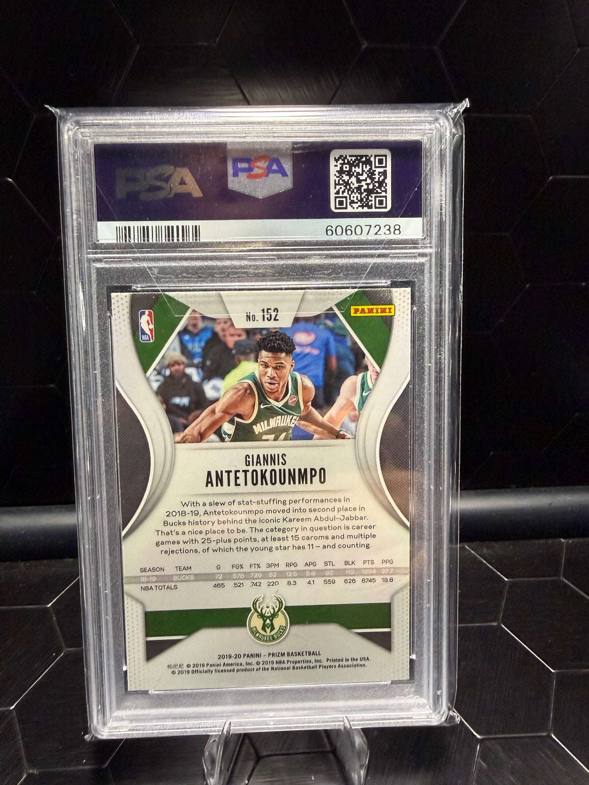 2019-20 Panini Prizm Giannis Antetokounmpo #152 PSA 10