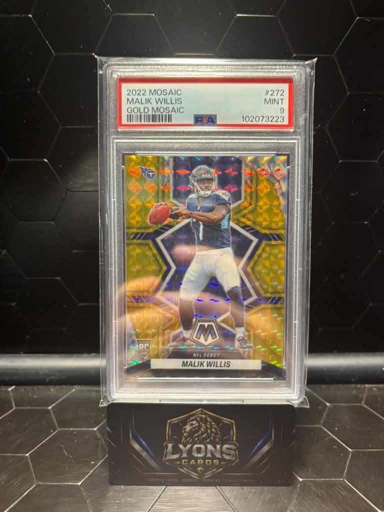 2022 Panini Mosaic Malik Willis #272 NFL Debut Gold Mosaic RC 05/10 PSA 9