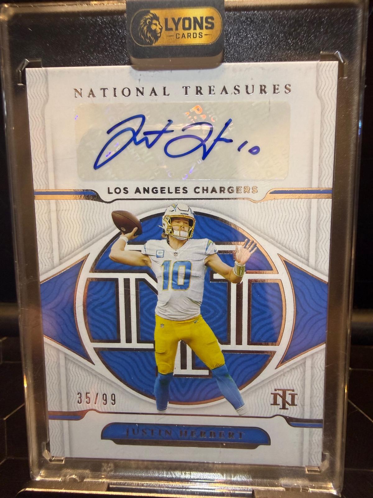 2021 Panini National Treasures Justin Herbert #S-JH Auto 35/99
