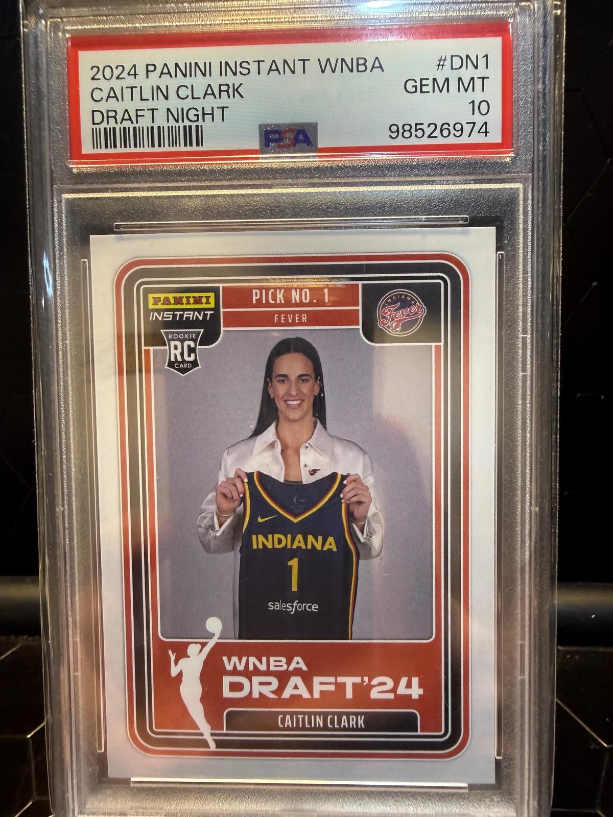 2024 Panini Instant WNBA Caitlin Clark #DN-1 Draft Night RC PSA 10