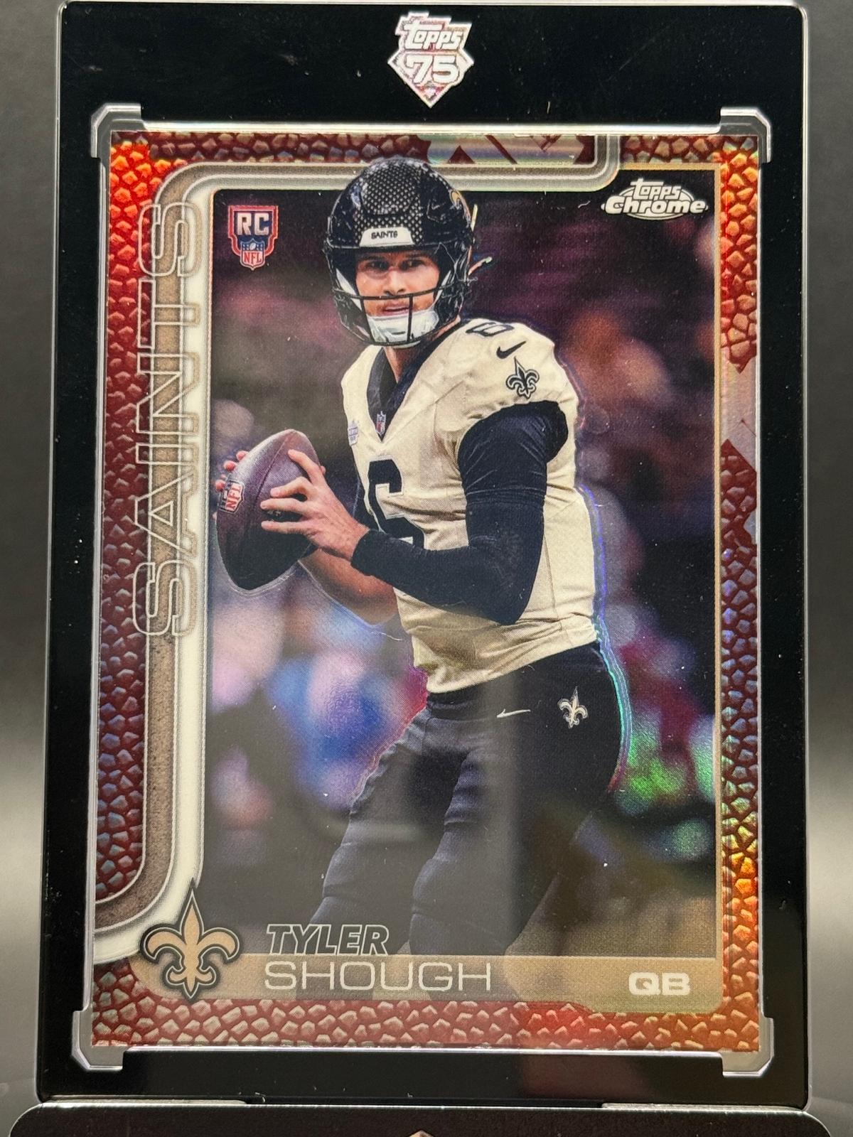 2025 Topps Chrome Tyler Shough #398 Football Leather Refractor RC