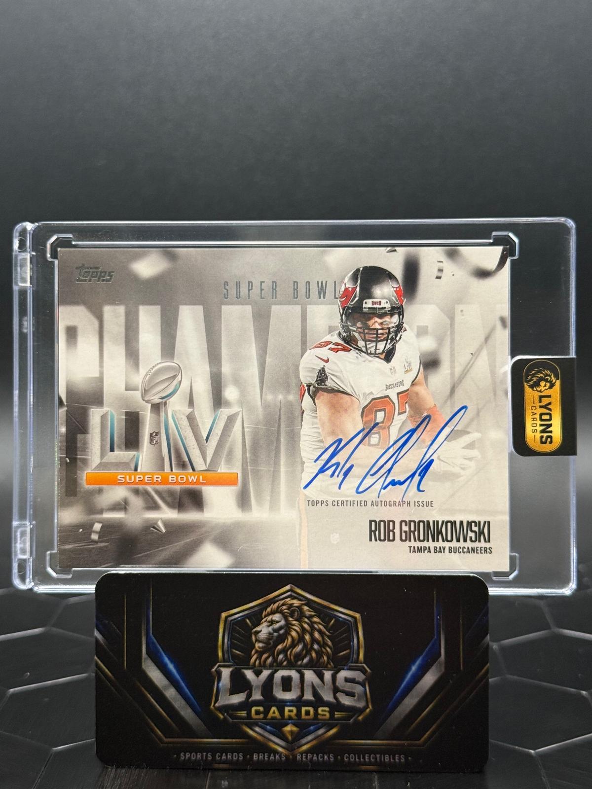 2026 Topps Flagship Rob Gronkowski #SBCS-RG Super Bowl Champion Signatures Auto