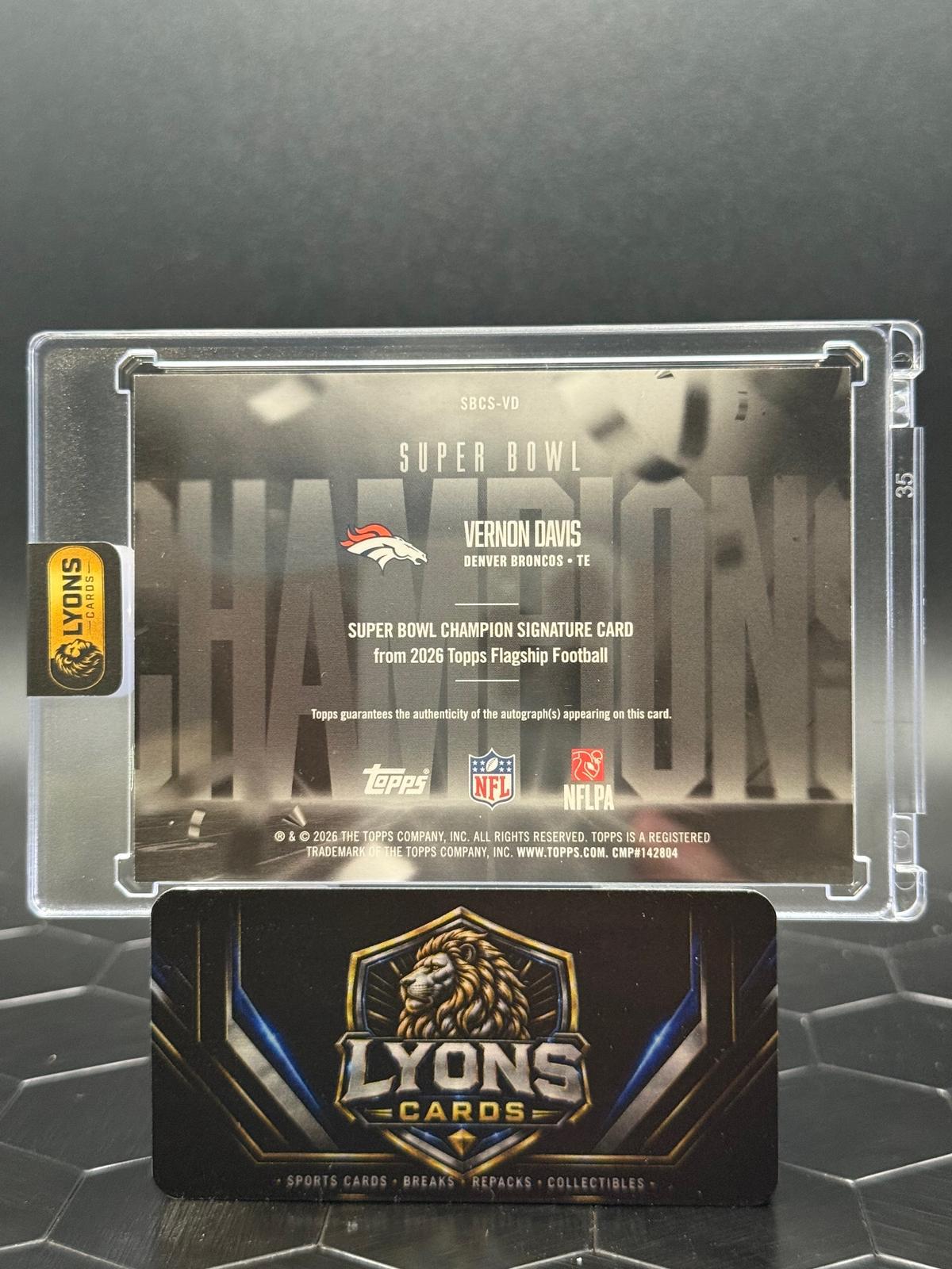 2026 Topps Flagship Vernon Davis #SBCS-VD Super Bowl Champion Signatures Auto